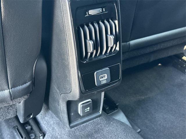 Photo of 2024 Bright White Clearcoat Jeep Compass