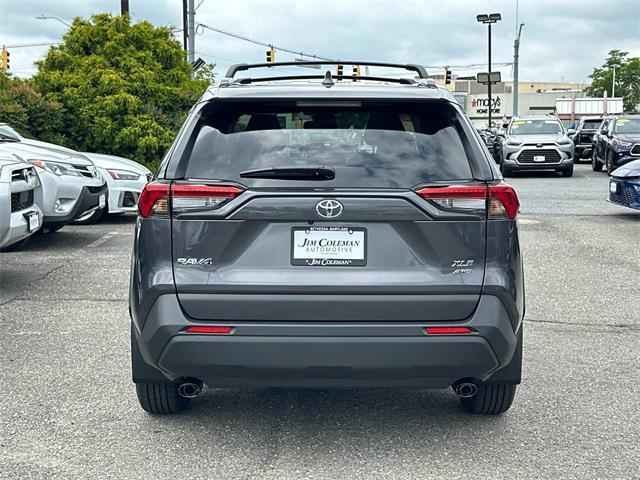 Photo of 2025 Magnetic Gray Metallic Toyota RAV4