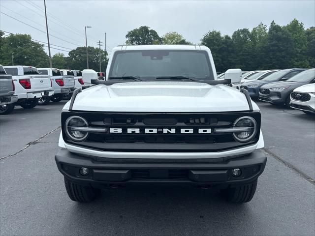 Photo of 2025 Oxford White Ford Bronco