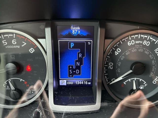 Photo of 2020 Midnight Black Metallic Toyota Tacoma