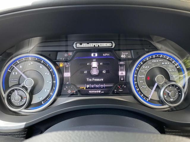 Photo of 2022 Bright White Clearcoat RAM 1500