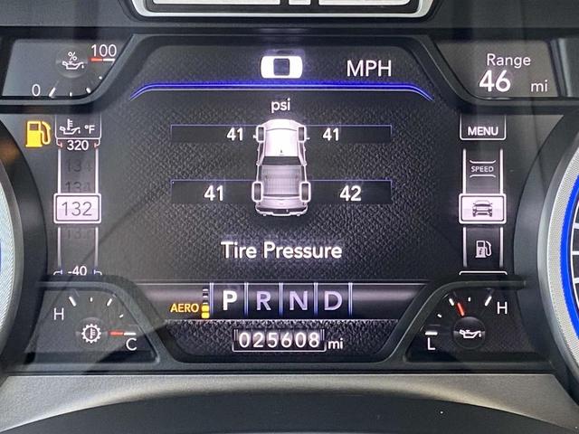 Photo of 2022 Bright White Clearcoat RAM 1500