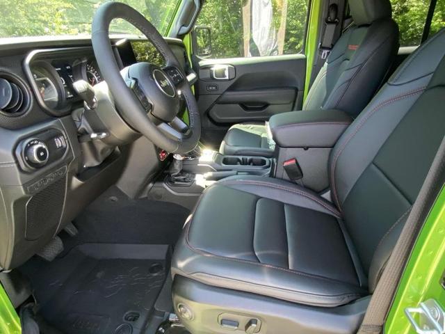 Photo of 2025 Mojito! Clearcoat Jeep Wrangler