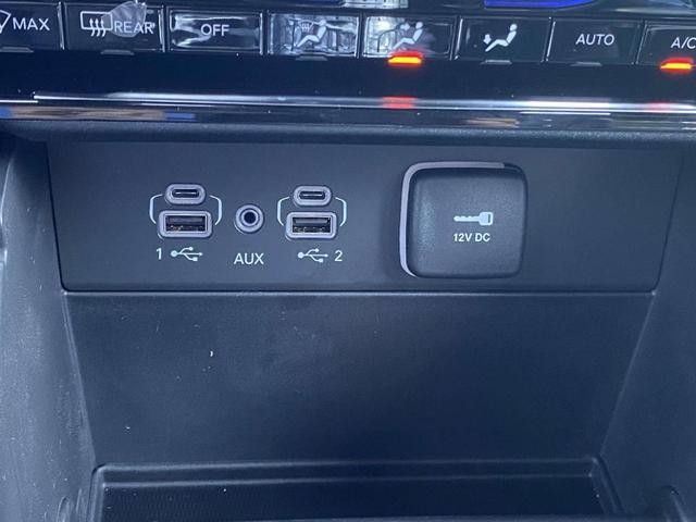 Photo of 2025 Diamond Black Jeep Grand Cherokee L