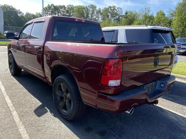 Photo of 2019 Delmonico Red Pearlcoat RAM 1500 Classic
