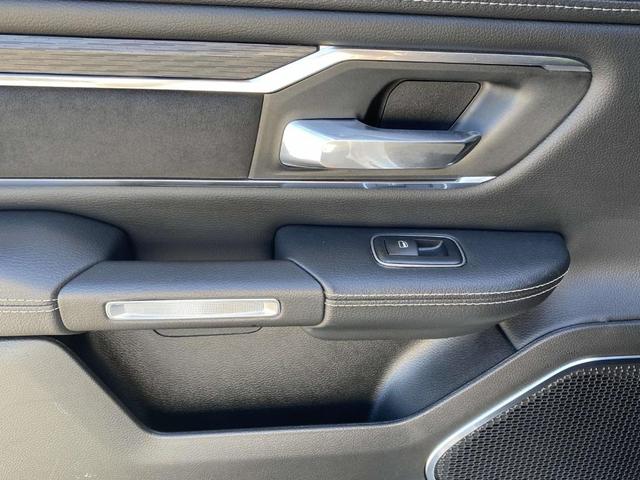 Photo of 2024 Bright White Clearcoat RAM 1500