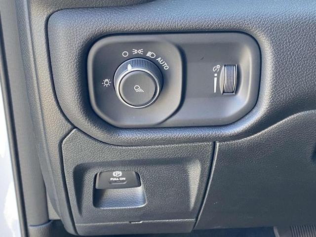 Photo of 2024 Bright White Clearcoat RAM 1500