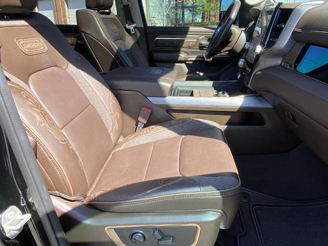 Photo of 2025 Diamond Black RAM 1500