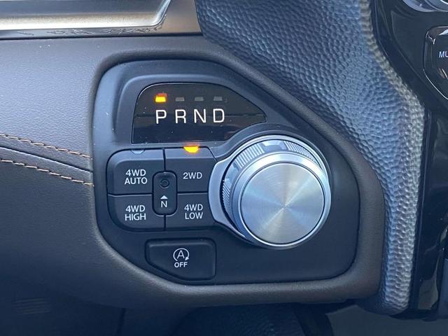 Photo of 2025 Diamond Black RAM 1500
