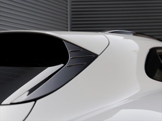 Photo of 2024 Chalk Porsche Taycan Cross Turismo