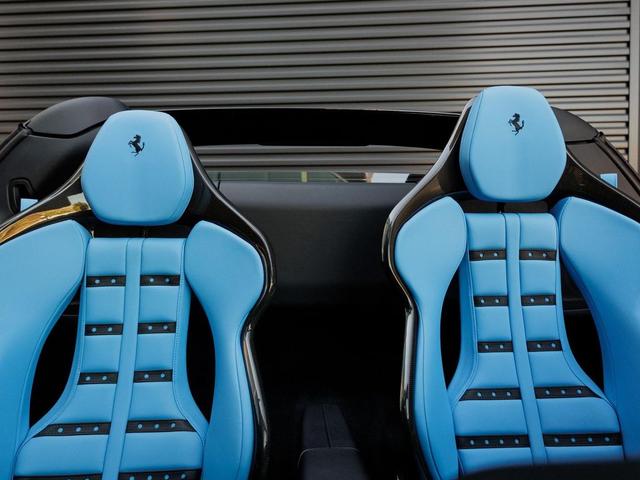 Photo of 2024 Nero Ferrari 296 GTS