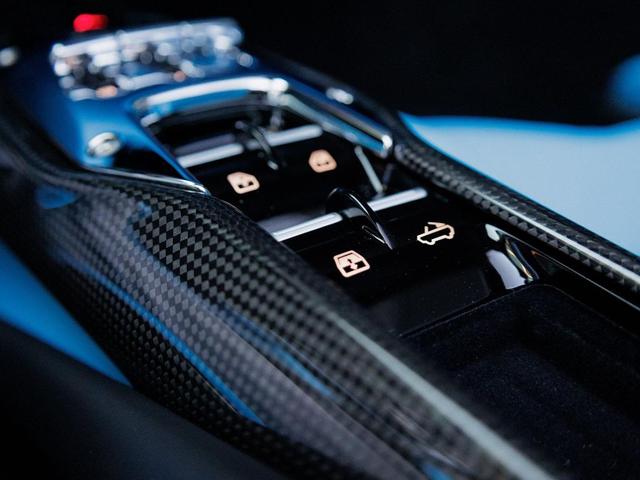 Photo of 2024 Nero Ferrari 296 GTS