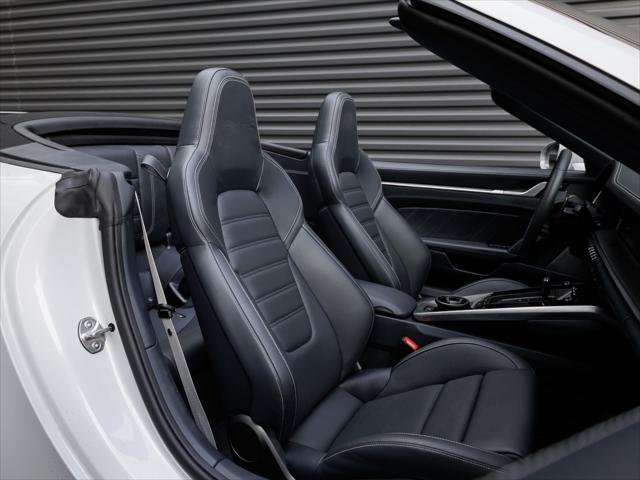Photo of 2024 Ice Grey Metallic Porsche 911