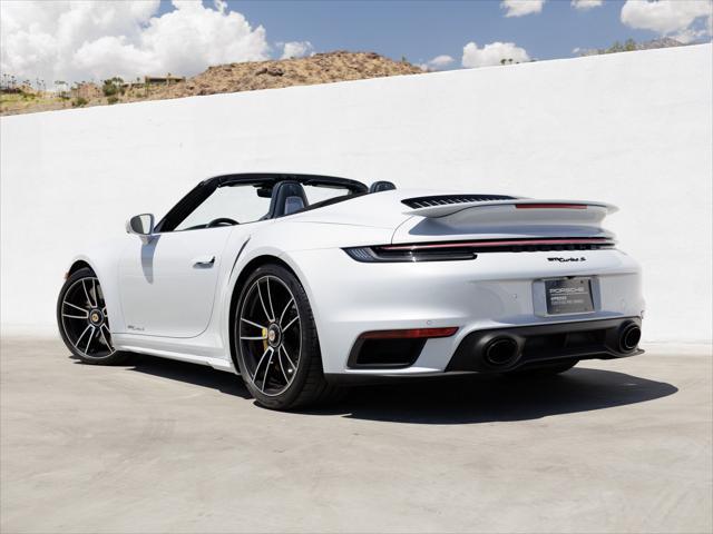 Photo of 2024 Ice Grey Metallic Porsche 911