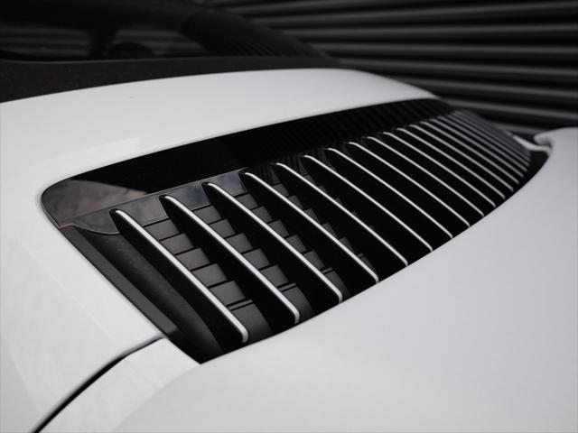 Photo of 2024 Ice Grey Metallic Porsche 911