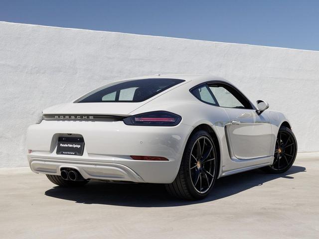 Photo of 2025 Chalk Porsche 718 Cayman