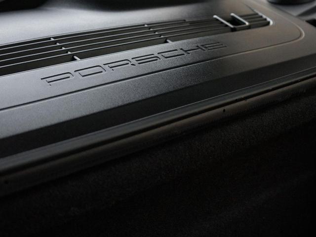 Photo of 2025 Chalk Porsche 718 Cayman