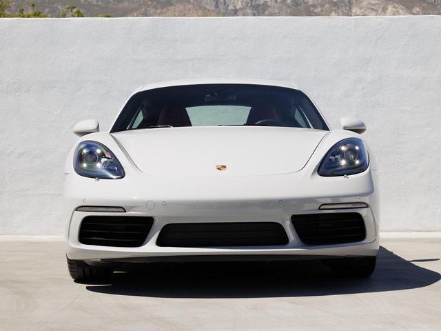 Photo of 2025 Chalk Porsche 718 Cayman