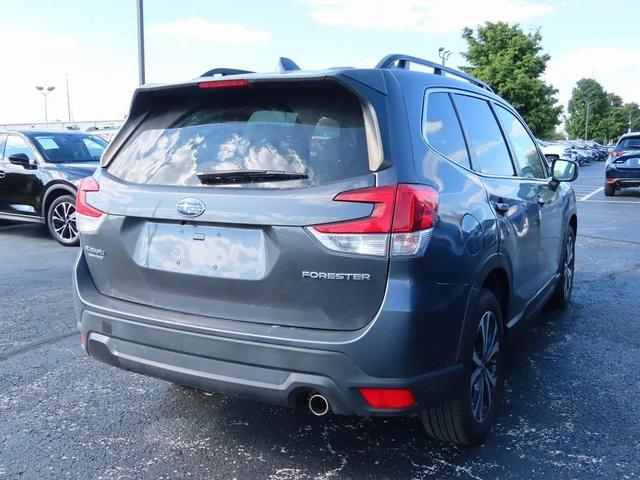 Photo of 2023 Magnetite Gray Metallic Subaru Forester