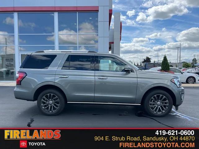 Photo of 2019 Silver Spruce Metallic Ford Expedition