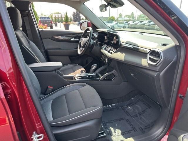 Photo of 2024 Crimson Metallic Chevrolet Trailblazer
