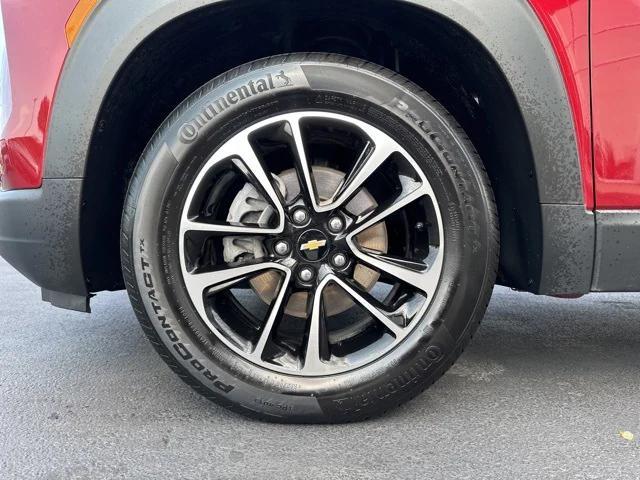 Photo of 2024 Crimson Metallic Chevrolet Trailblazer