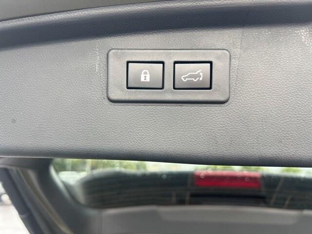 Photo of 2023 Autumn Green Metallic Subaru Outback