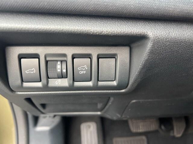Photo of 2023 Autumn Green Metallic Subaru Outback