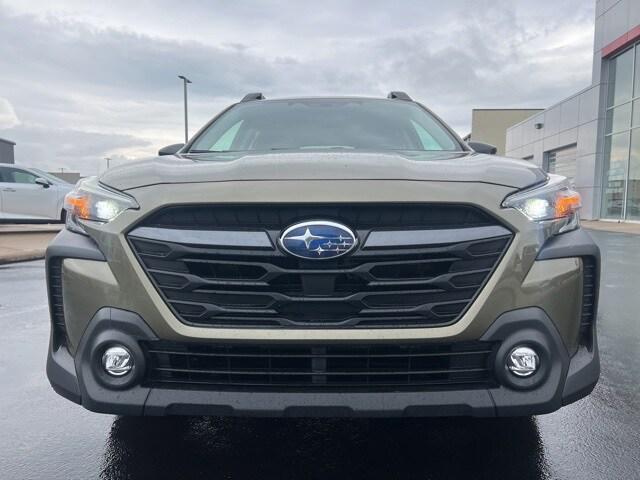 Photo of 2023 Autumn Green Metallic Subaru Outback