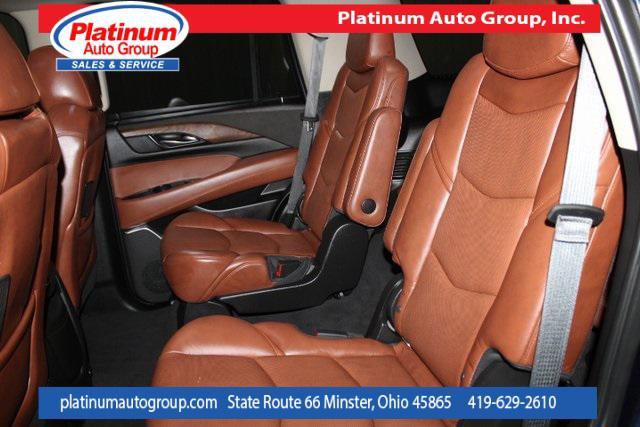 Photo of 2019 Dark Adriatic Blue Metallic Cadillac Escalade