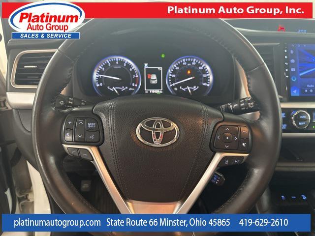 Photo of 2018 Blizzard Pearl Toyota Highlander