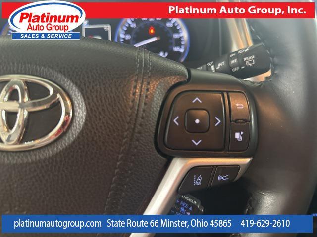 Photo of 2018 Blizzard Pearl Toyota Highlander