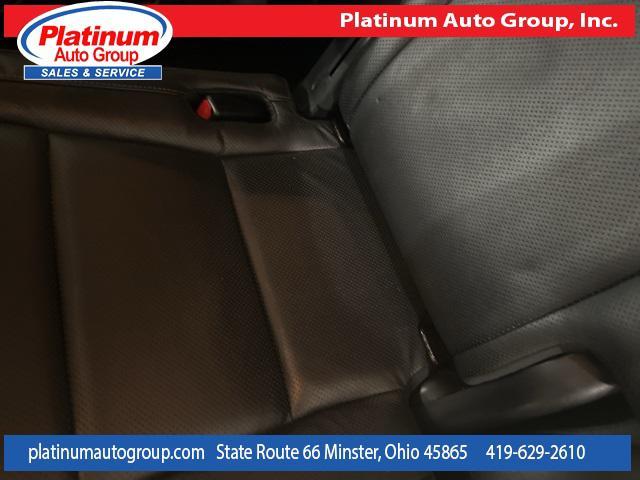 Photo of 2018 Blizzard Pearl Toyota Highlander