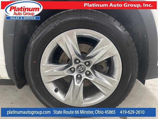 Photo of 2018 Blizzard Pearl Toyota Highlander