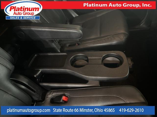 Photo of 2018 Blizzard Pearl Toyota Highlander