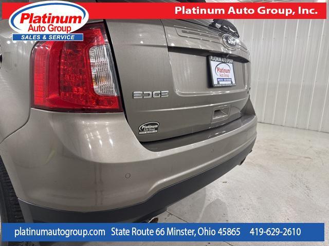 Photo of 2014 Mineral Gray Metallic Ford Edge