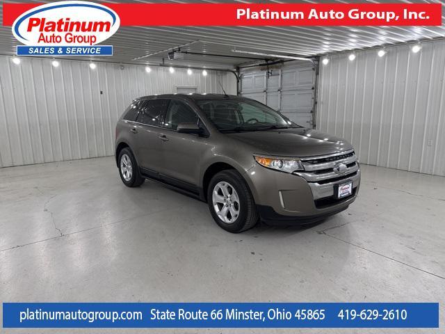Photo of 2014 Mineral Gray Metallic Ford Edge