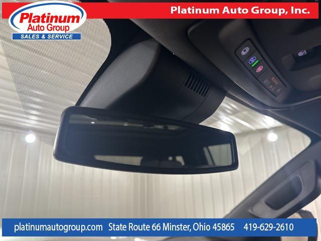 Photo of 2023 White Frost Tricoat GMC Yukon XL