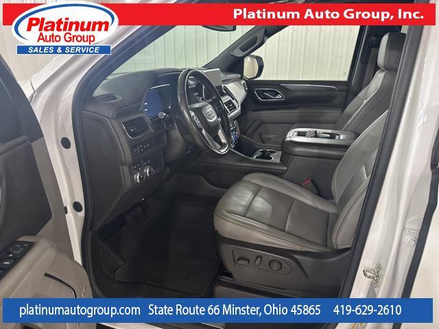 Photo of 2023 White Frost Tricoat GMC Yukon XL