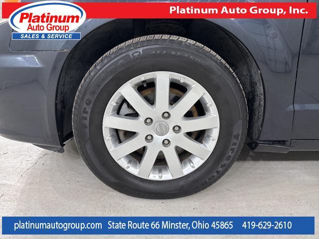 Photo of 2013 Maximum Steel Metallic Clearcoat Chrysler Town & Country