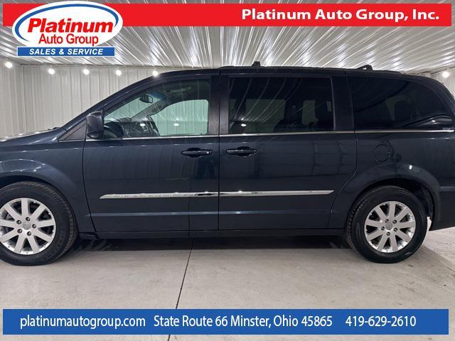 Photo of 2013 Maximum Steel Metallic Clearcoat Chrysler Town & Country