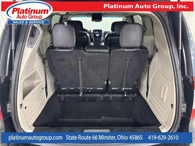 Photo of 2013 Maximum Steel Metallic Clearcoat Chrysler Town & Country