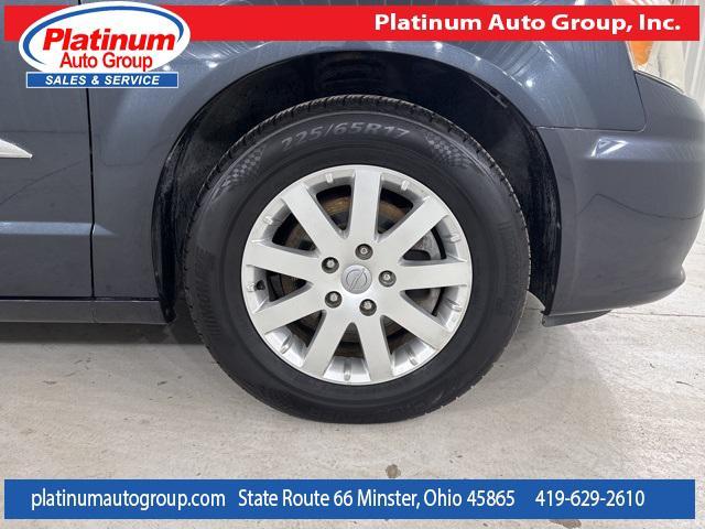 Photo of 2013 Maximum Steel Metallic Clearcoat Chrysler Town & Country