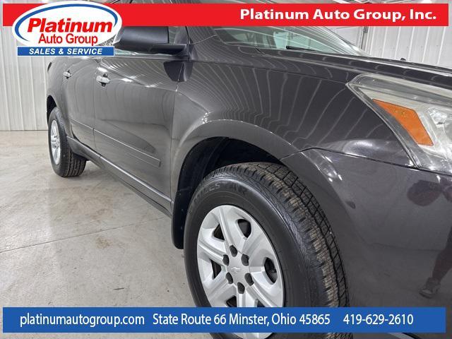 Photo of 2016 Tungsten Metallic Chevrolet Traverse