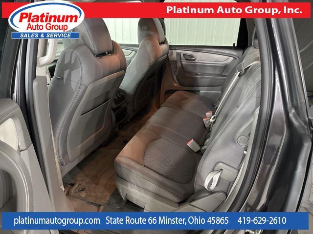 Photo of 2016 Tungsten Metallic Chevrolet Traverse