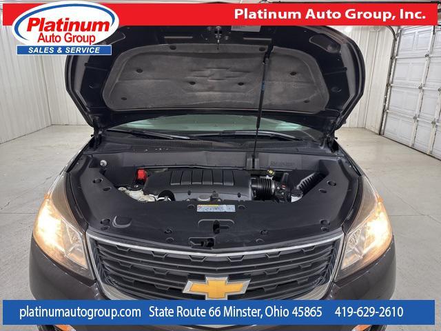 Photo of 2016 Tungsten Metallic Chevrolet Traverse