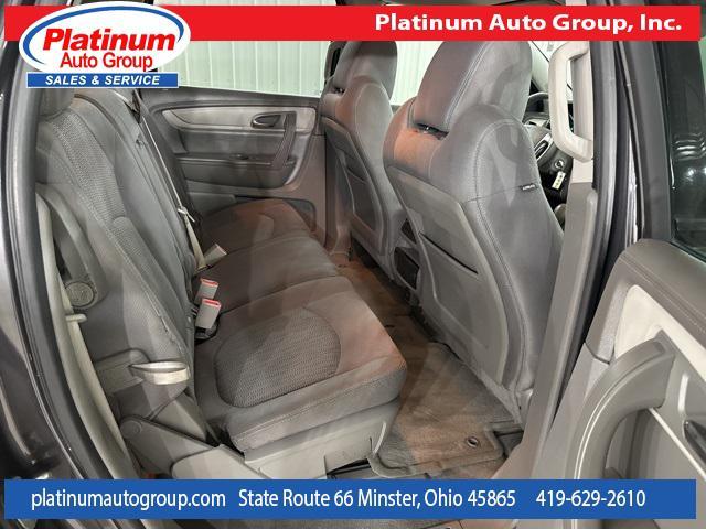 Photo of 2016 Tungsten Metallic Chevrolet Traverse