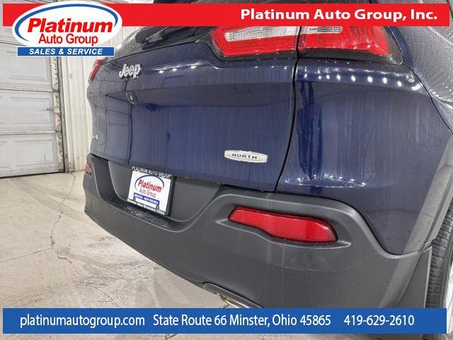 Photo of 2015 True Blue Pearlcoat Jeep Cherokee