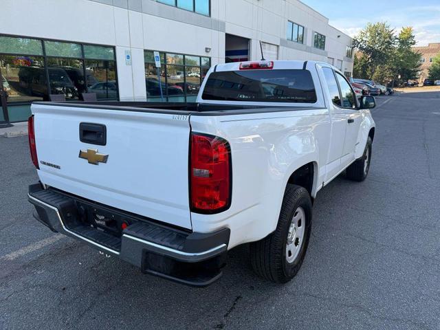 Photo of 2015 Summit White Chevrolet Colorado