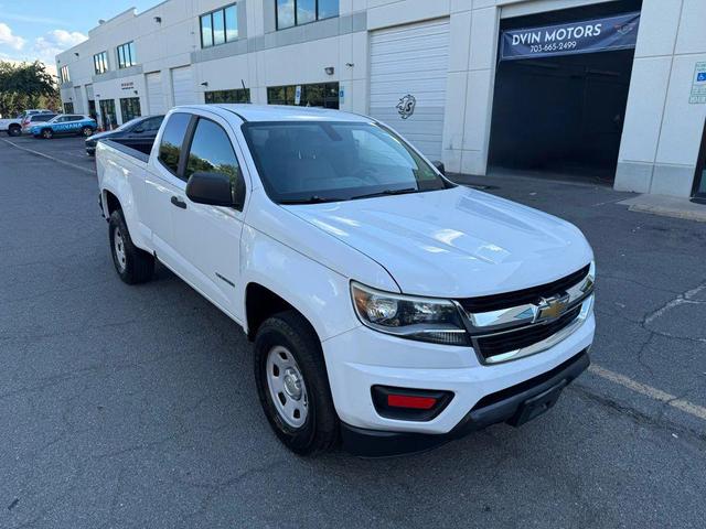 Photo of 2015 Summit White Chevrolet Colorado